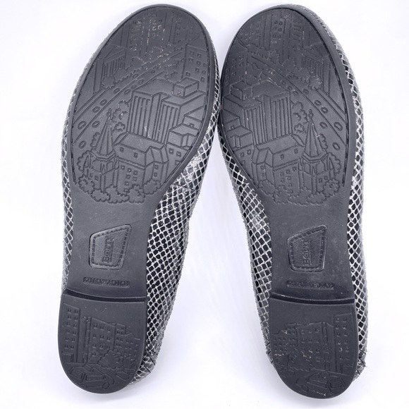 BORN Snakeskin Ballet Flats Black Silver Slip On Round Tie Comfort Shoes Size 8 - Picture 8 of 9